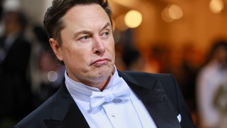 คดีความ Elon Musk