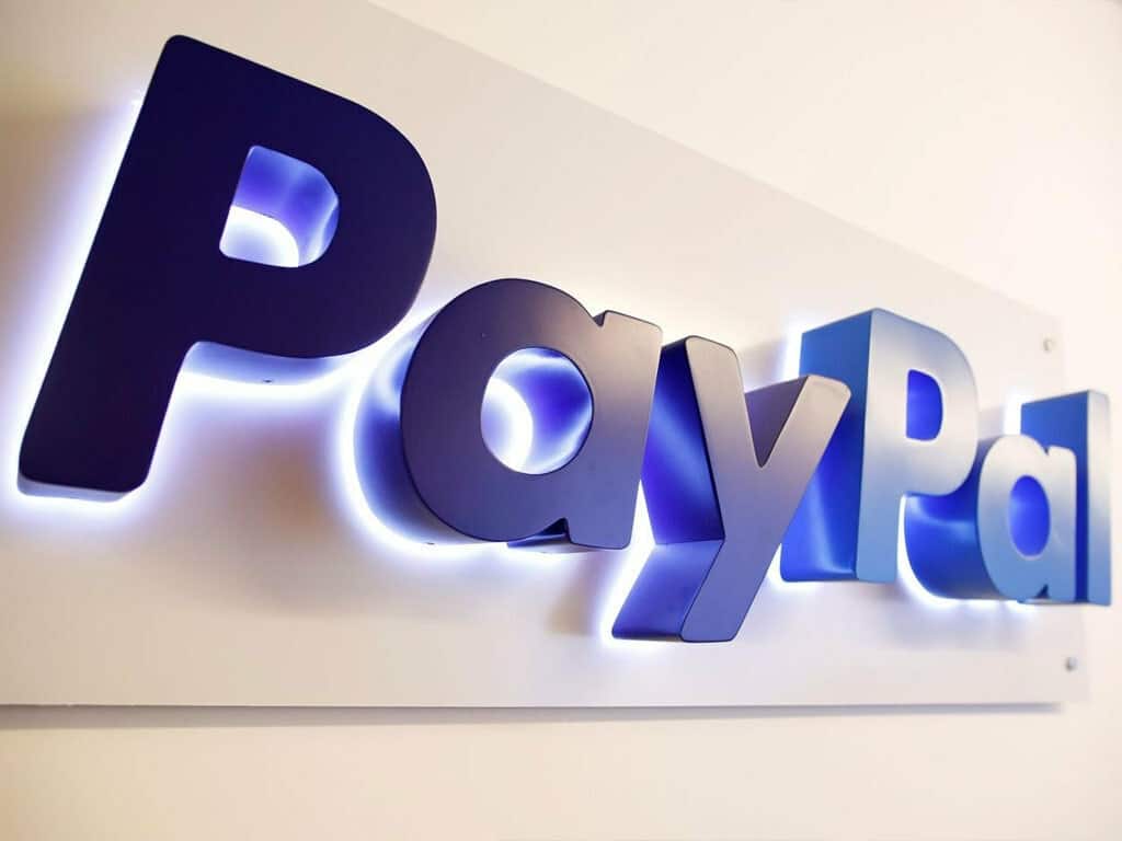 PayPal ปลดพนักงาน