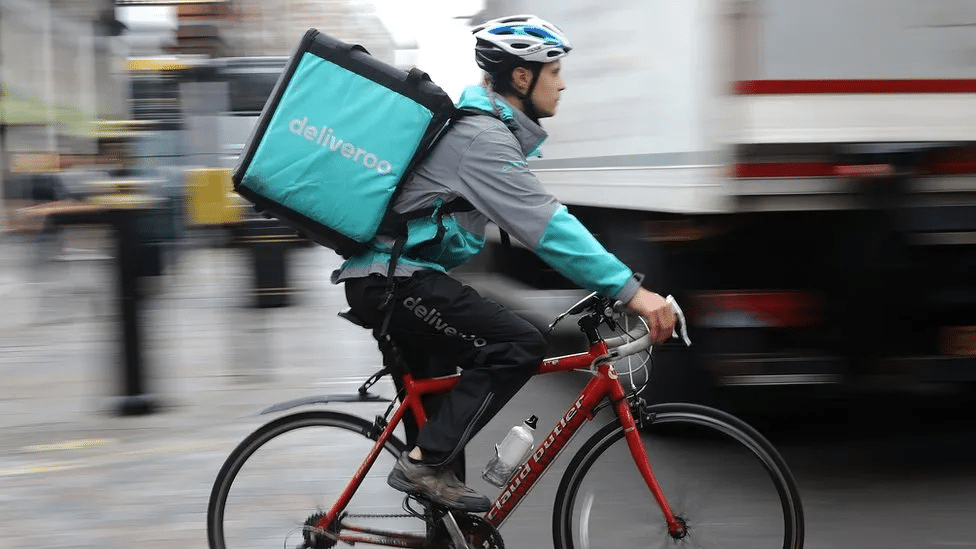 ผู้ขับ Deliveroo