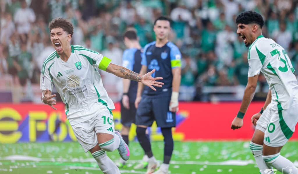โรแบร์โต ฟีร์มิโน