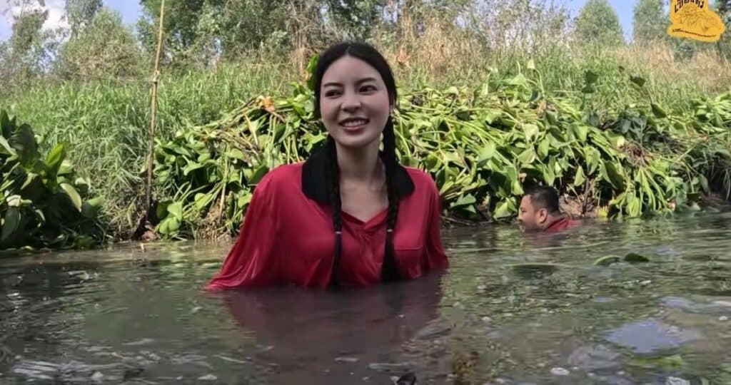 ดราม่าสนั่น เอวา