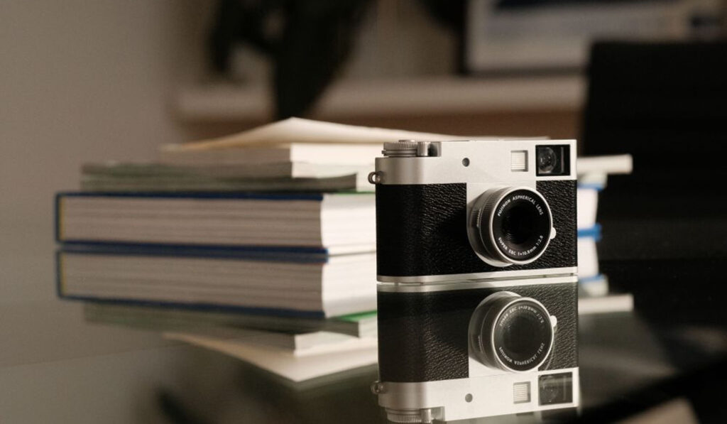 Fujifilm X-half