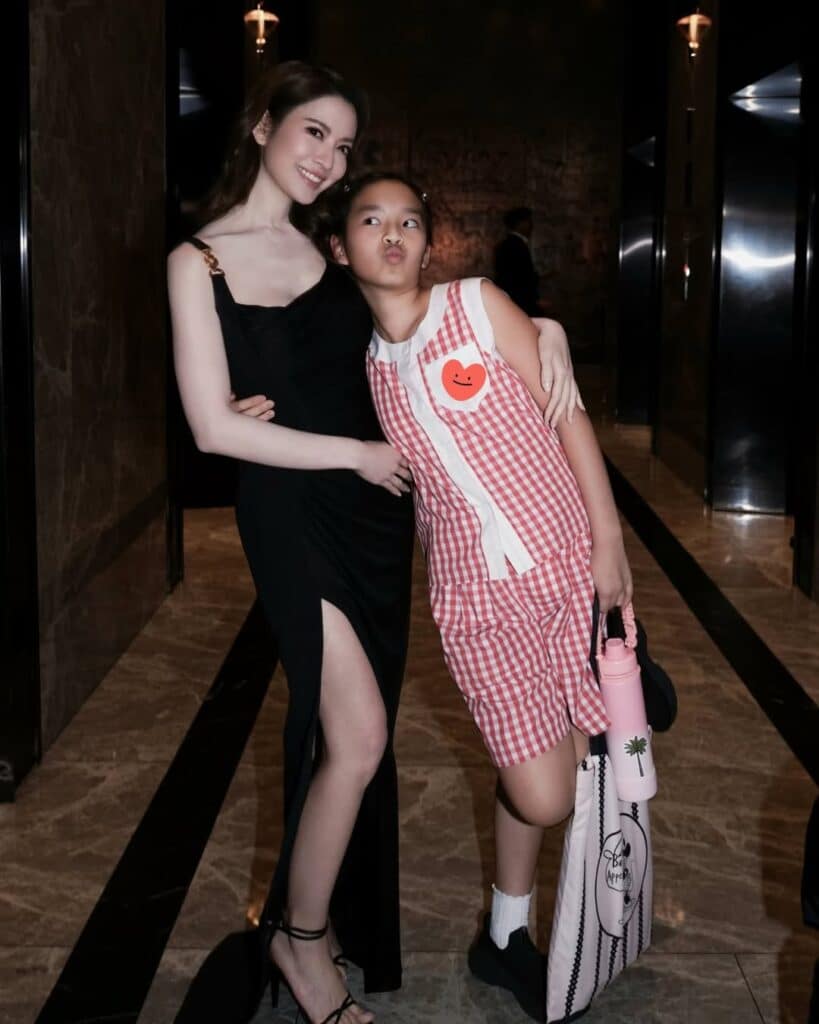 แอฟ ทักษอร พูดแล้ว