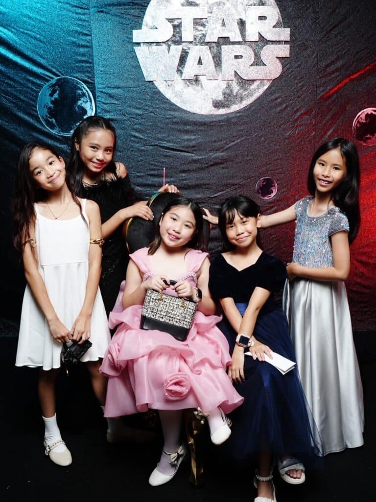 สาวน้อย น้องแตงไทย
