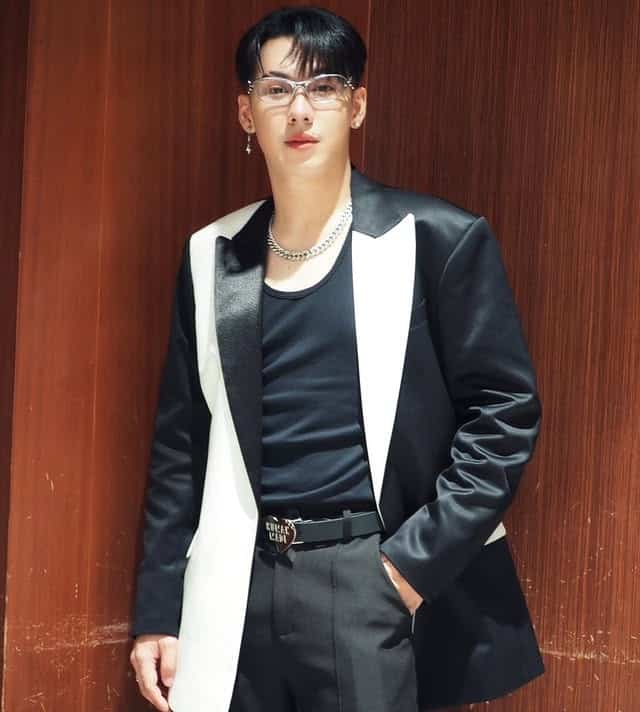 ตั้ม วราวุธ รถชน