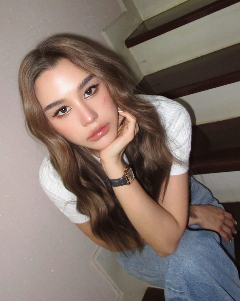 ลิลลี่ ดรามาถล่ม