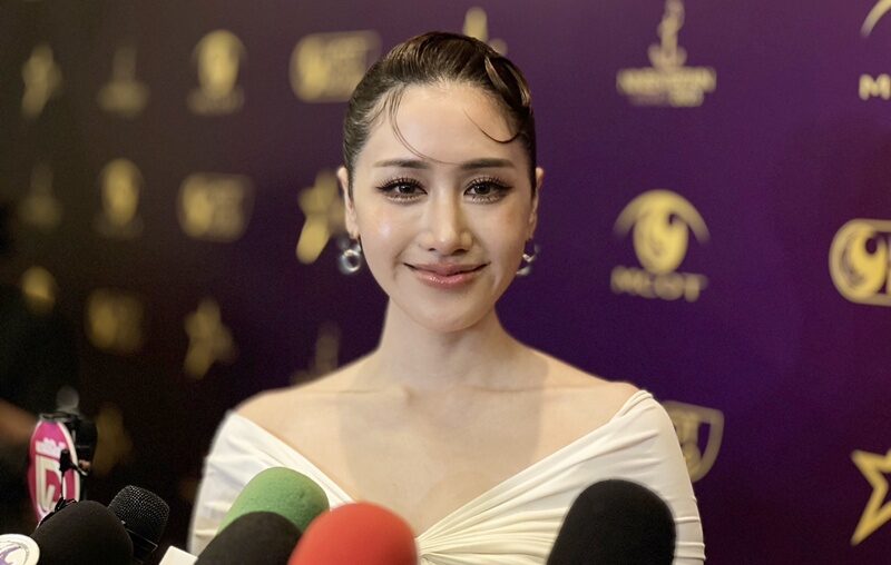 แม่สื่อคนดัง พิม