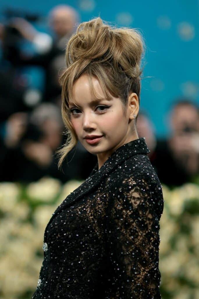 ลิซ่า Met Gala