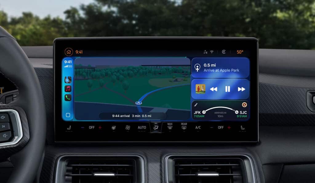 iOS 26 CarPlay