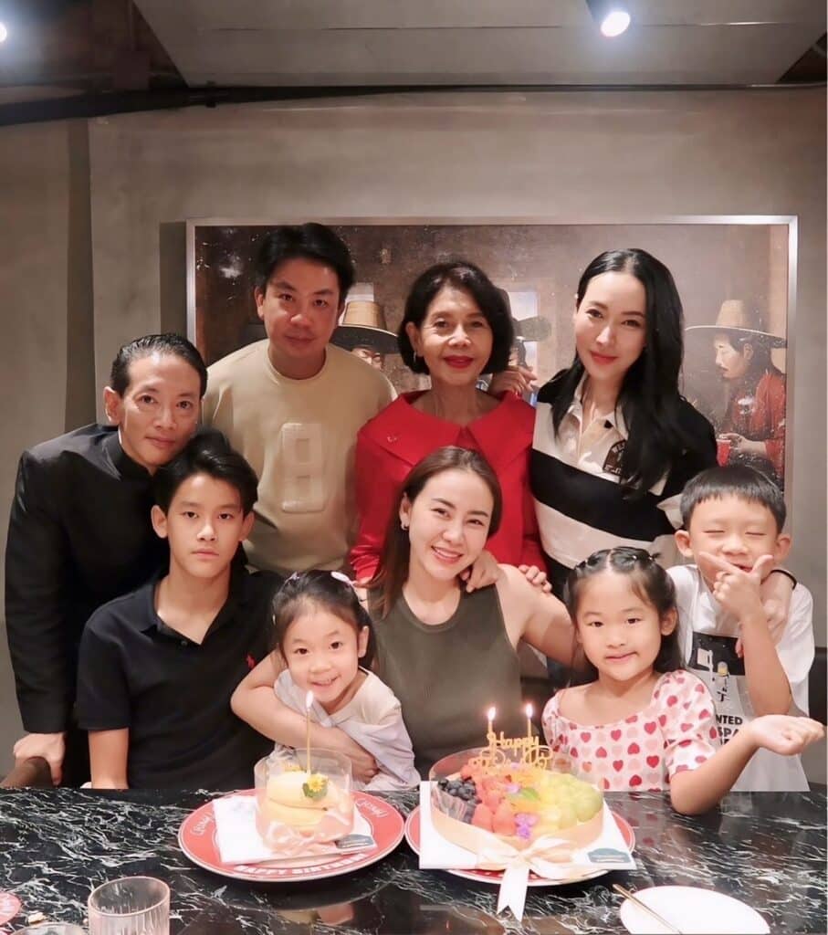 น้องนพ ลูกชาย นาเดีย