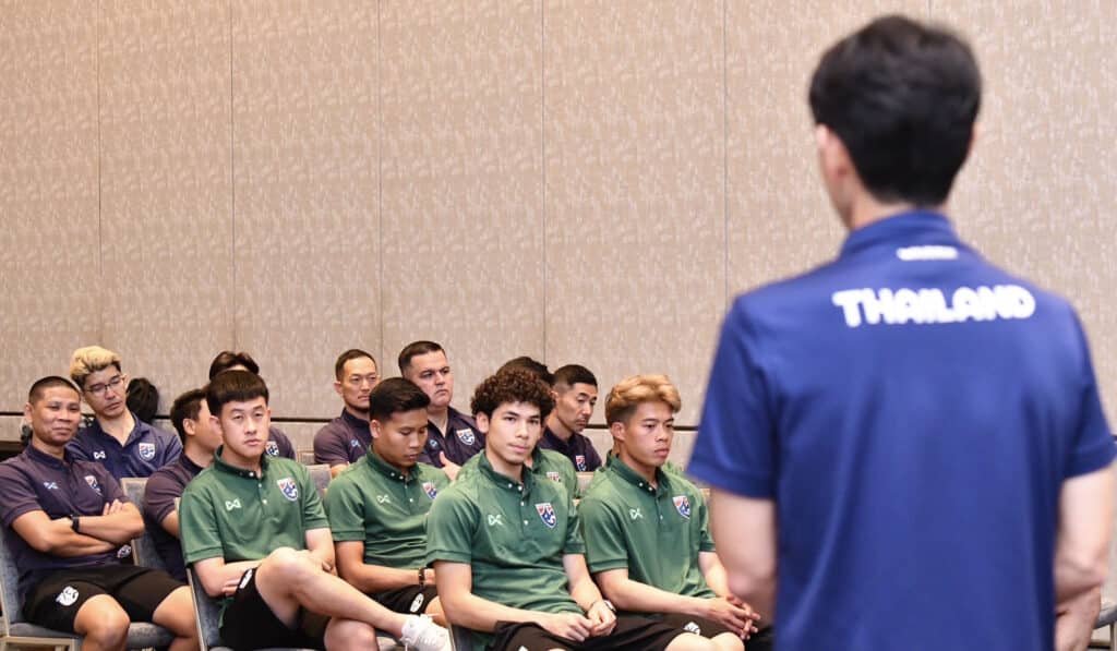 23 แข้งทีมชาติไทย