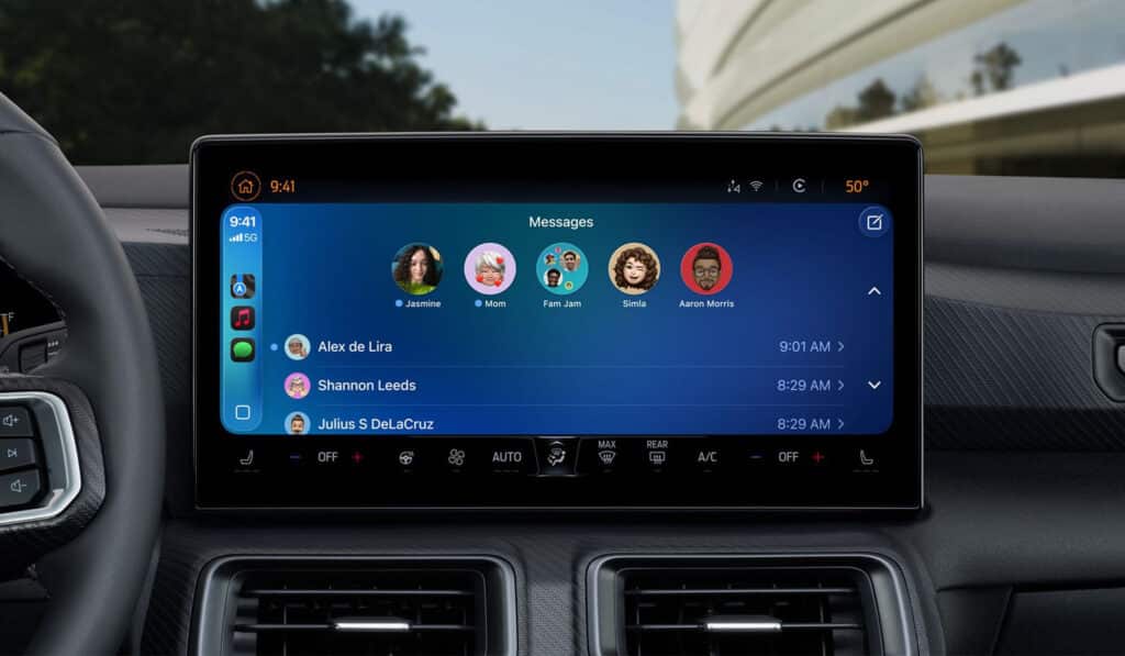 iOS 26 CarPlay