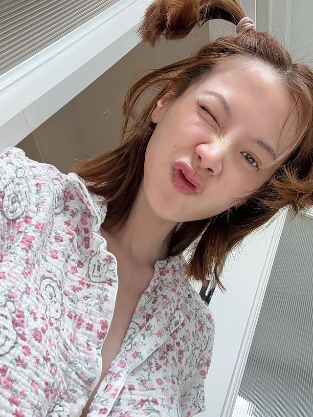 ใบเฟิร์น โชว์หน้าสด