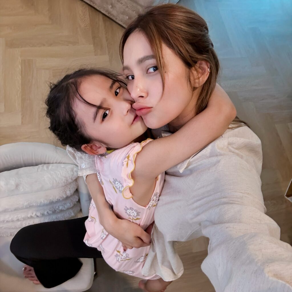 น้องดิสนีย์ ลูกสาว