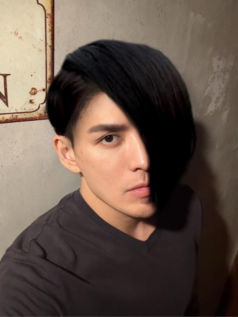 1 รูป แทค ภรัณยู