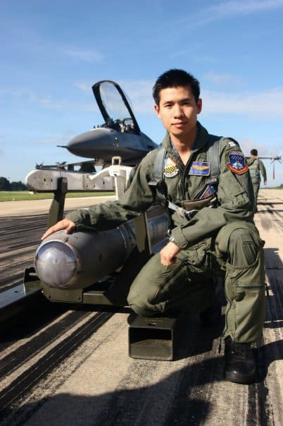 เครื่องบินขับไล่F16