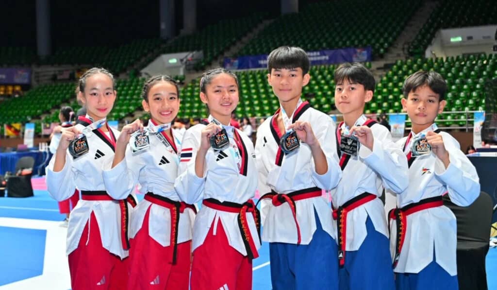 พุมเซ่ ยุวชนไทย