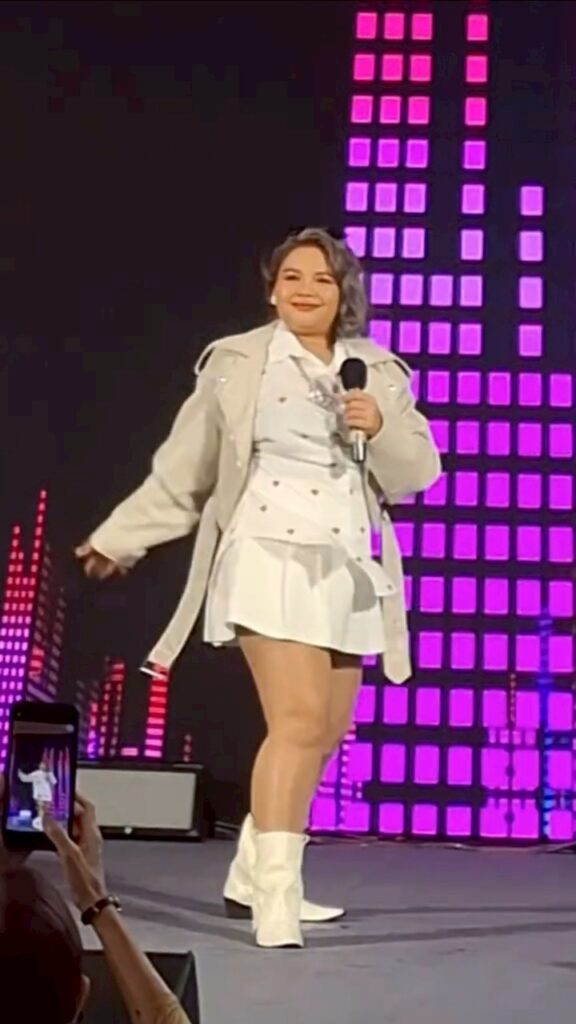 คลิปล่าสุด ตั๊กแตน