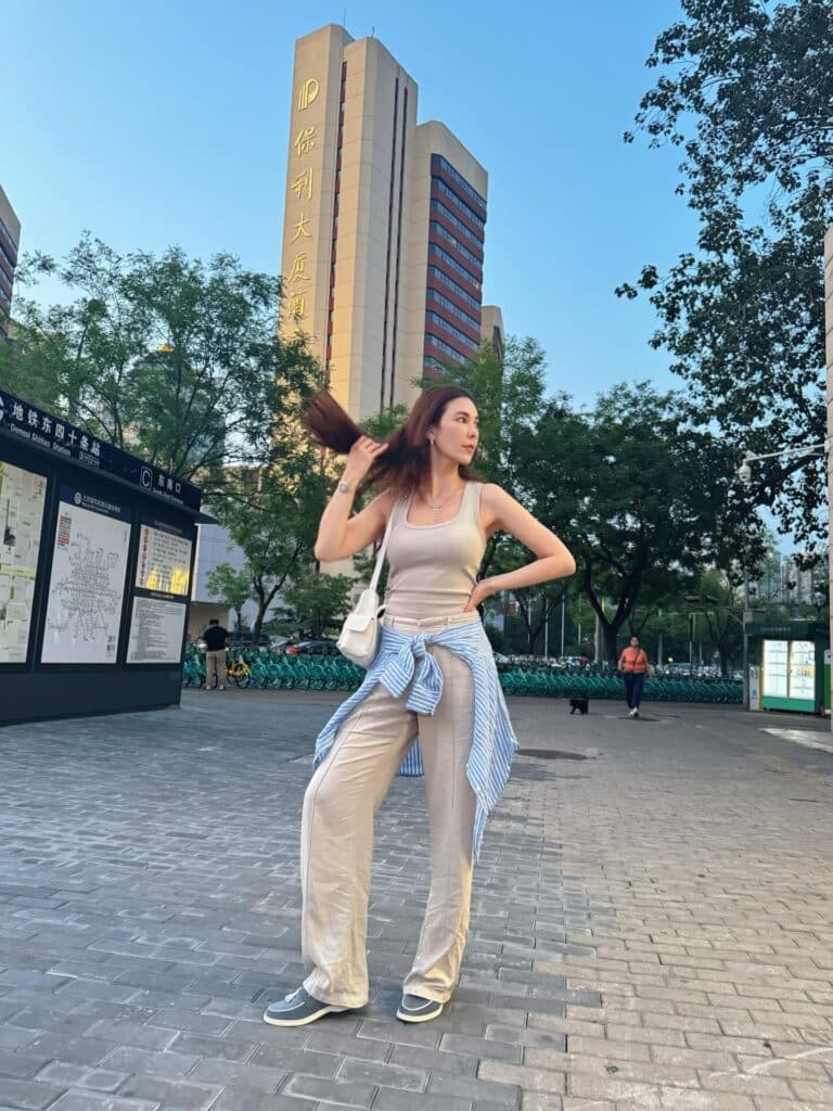 โบว์ เบญจวรรณ อวดเต้า