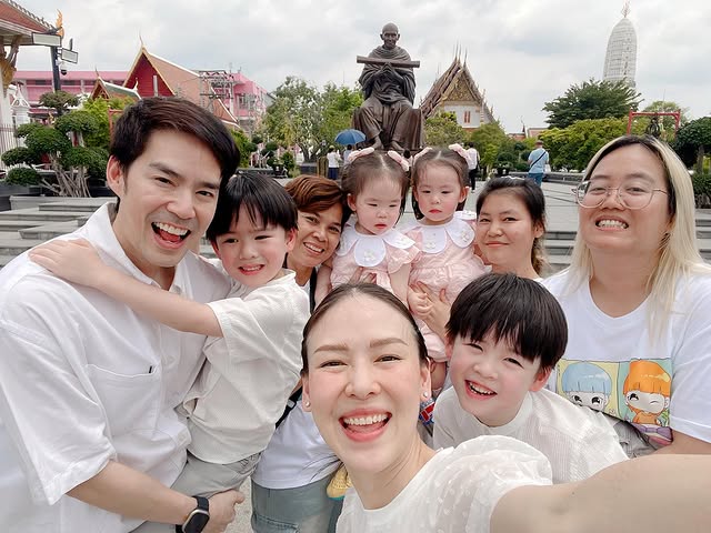 บีม กวี โพสต์ปริศนา