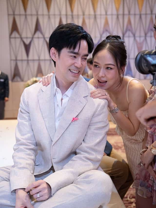 บีม กวี โพสต์ปริศนา