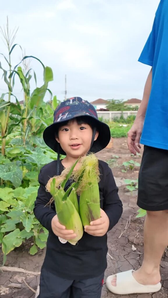 ดีเจพุฒ และน้องพีร์เจ