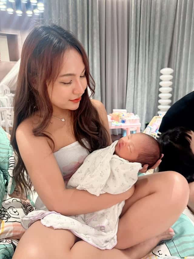 5 ภาพสุดเอ็นดู เจนนี่