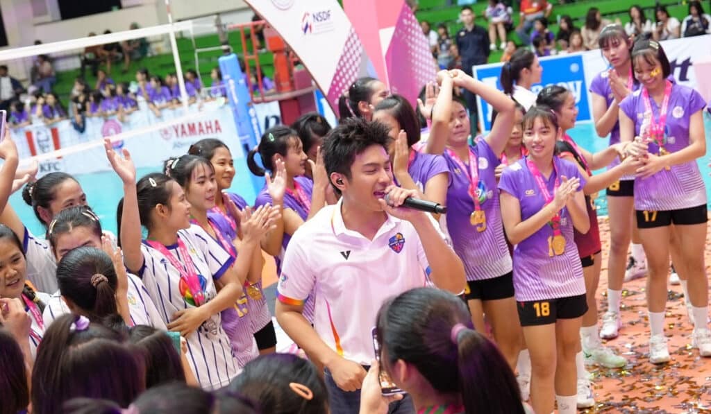รร.กีฬานครนนท์วิทยา ๖
