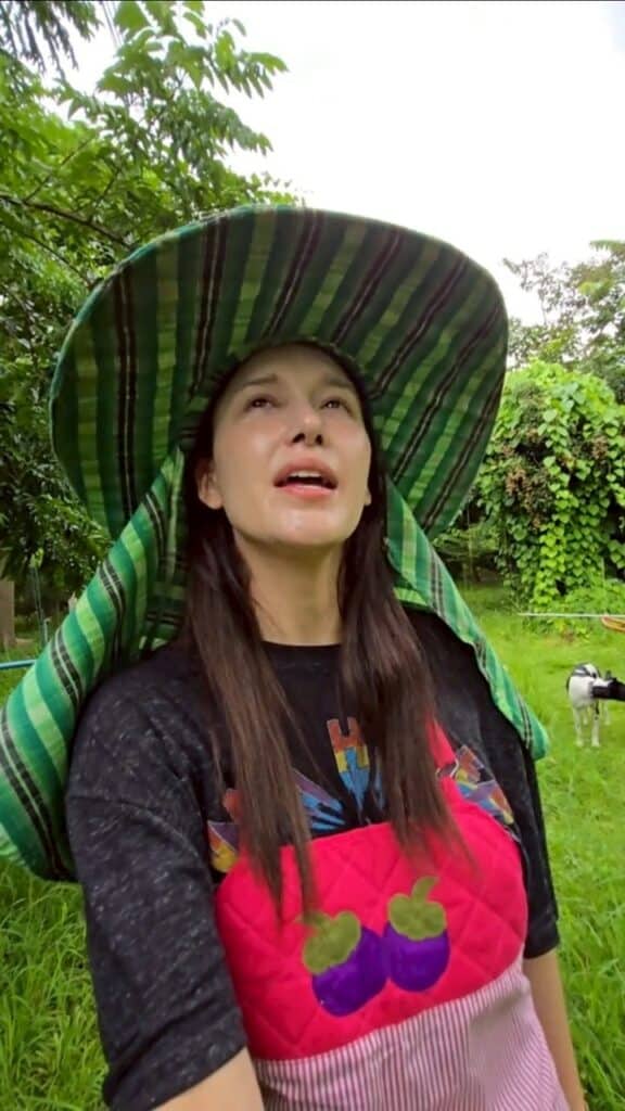แจ็คกี้ ชาเคอลีน