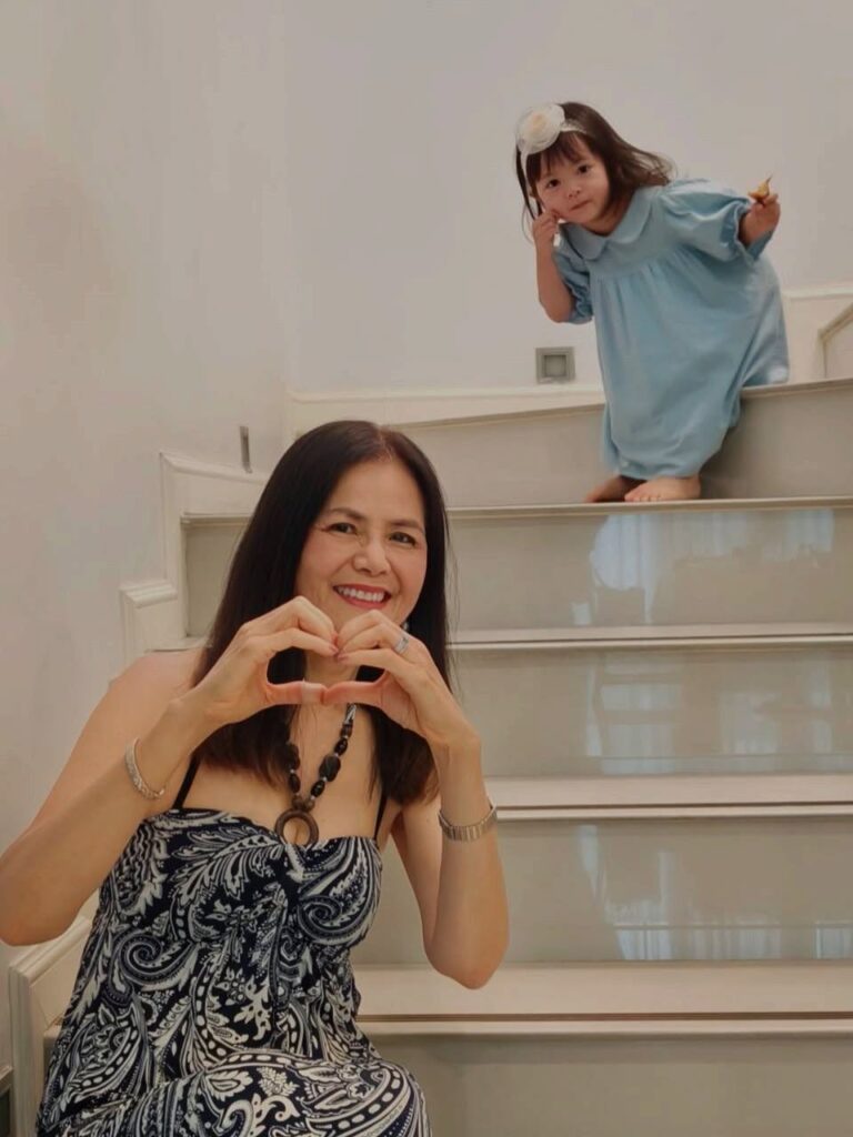 2ช็อตทำอึ้ง คุณย่าแหม่ม
