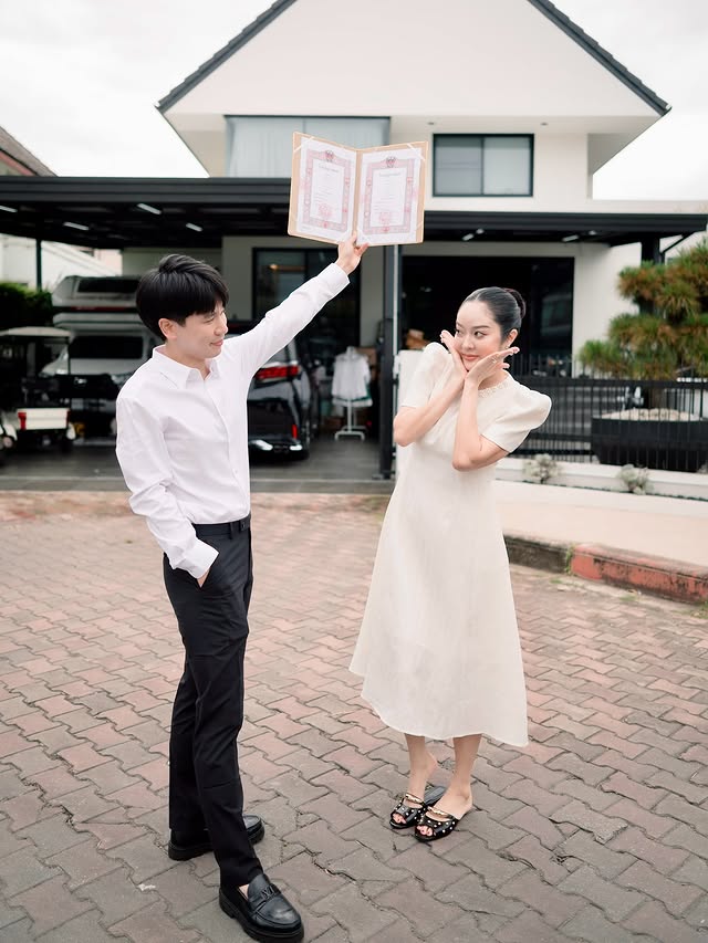 4รูปยืนยันแก้มบุ๋ม พีท