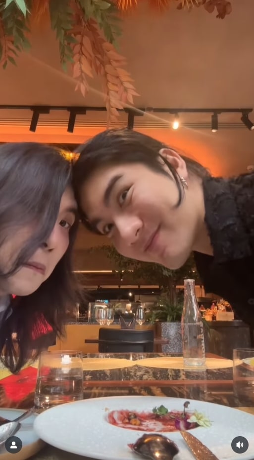 ซิน Singular