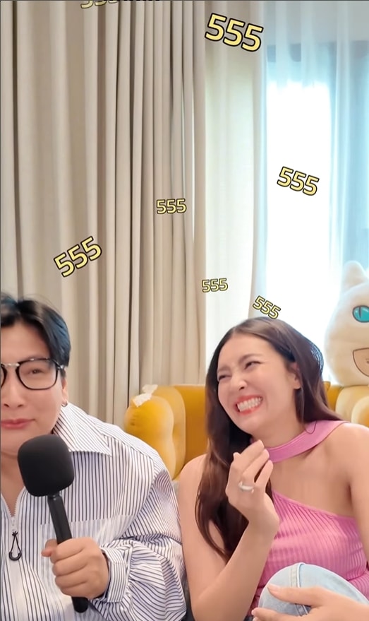 เบลล่า หมั้นแล้ว