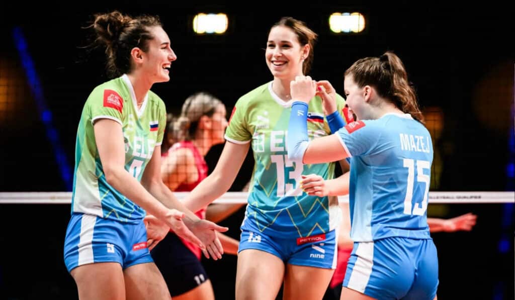 วอลเลย์บอลหญิง