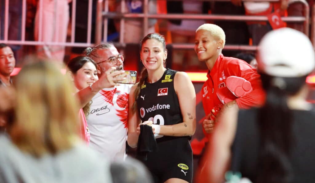 วอลเลย์บอลหญิง