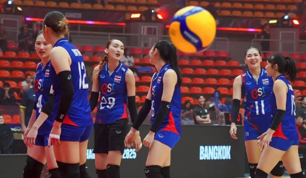 นักตบสาวไทย