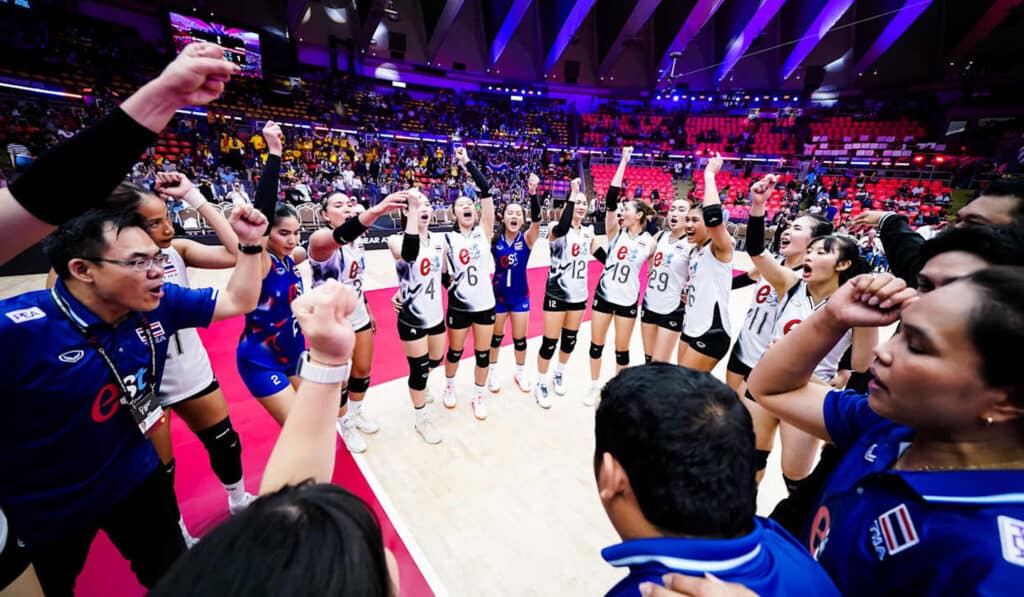 ทัพนักตบสาวไทย