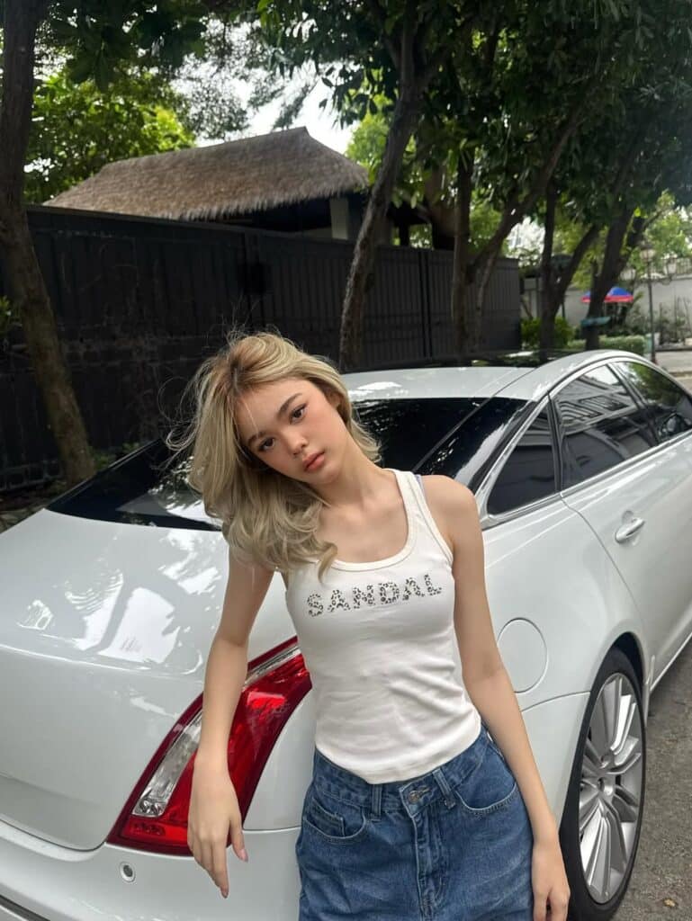 น้องลียา