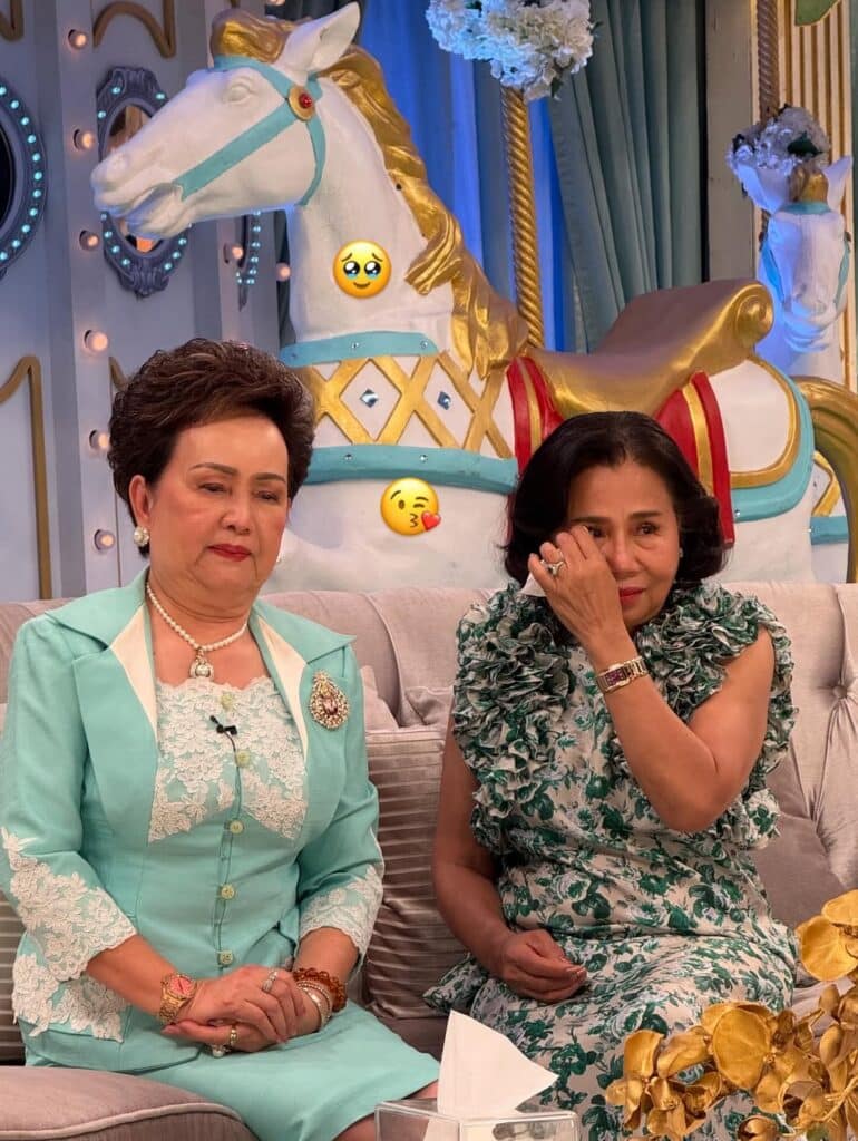 ชมพู่ อารยา สัมภาษณ์