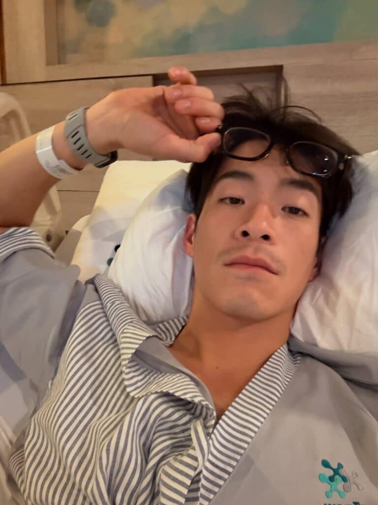 อาเล็ก ธีรเดชแอดมิทด่วน