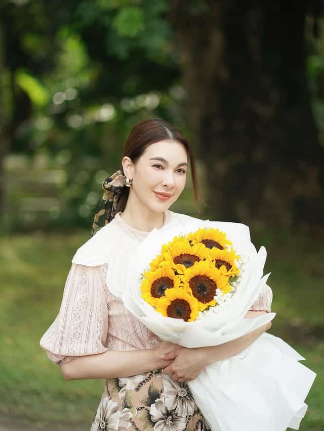 โบว์ เบญจวรรณ