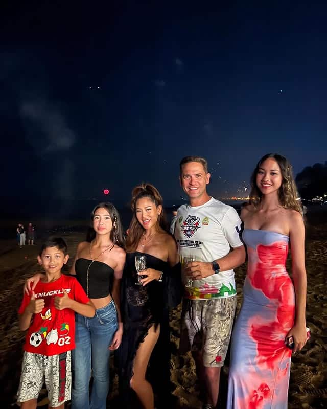 บีบี เดอะเฟส
