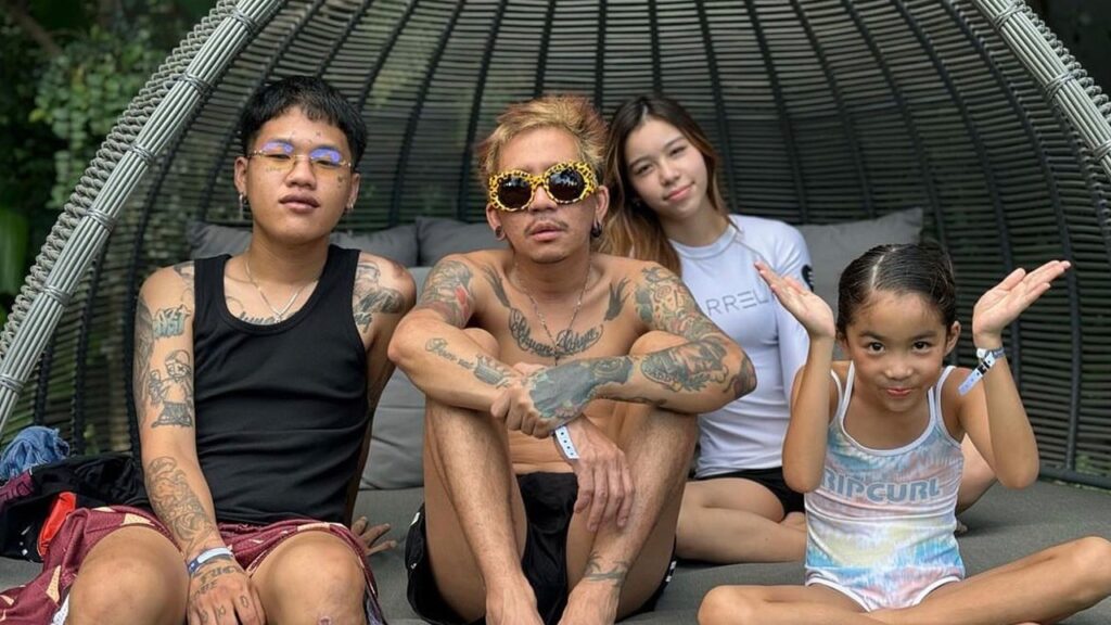 แจ๊ส ชวนชื่น