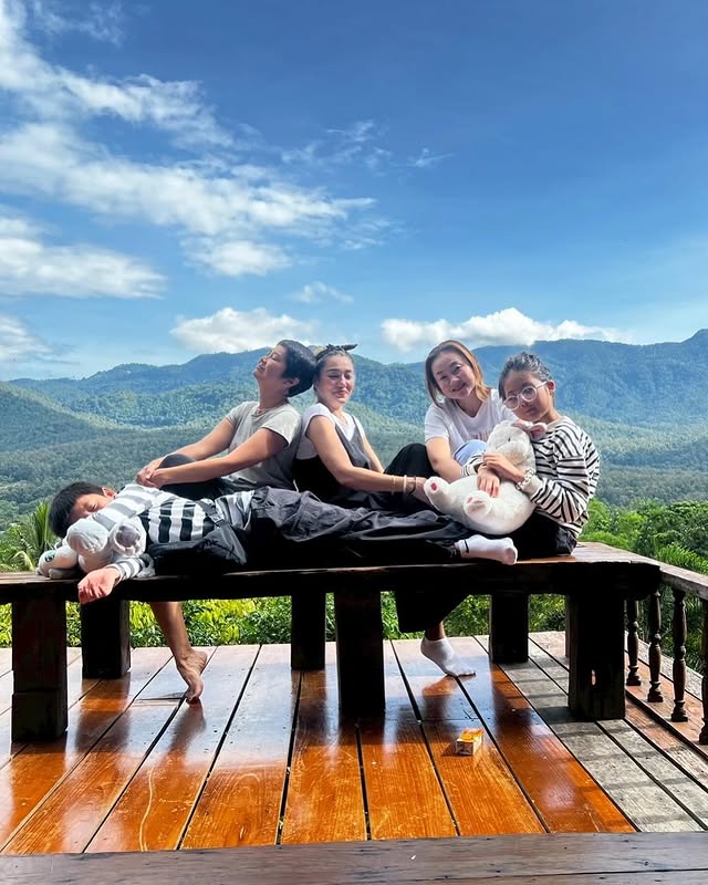 ป๊อป อารียา