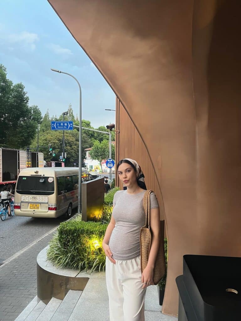 แมท ภีรนีย์