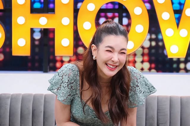 โบว์ เบญจวรรณ