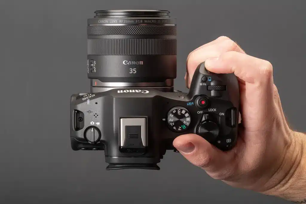 Canon EOS R6 Mark III