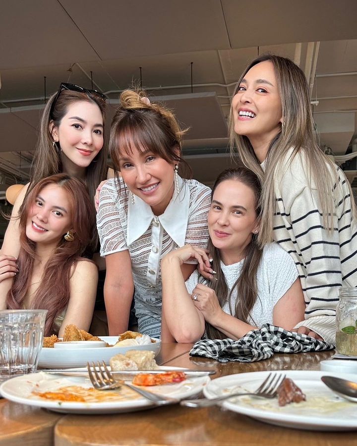 วุ้นเส้น แอน