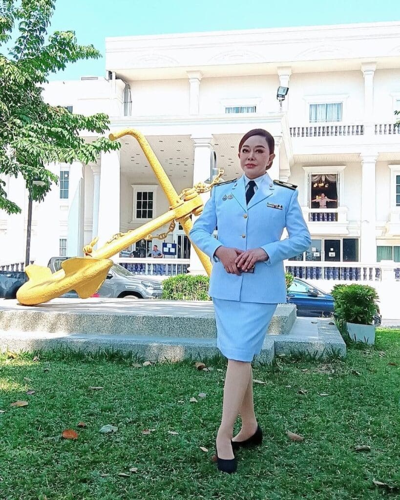 จิ๊ก เนาวรัตน์