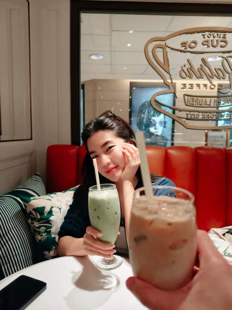 นิกกี้ ณฉัตร